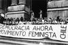 Movimiento Feminista en el frontis de la Biblioteca Nacional en una de las primeras protestas nacionales.