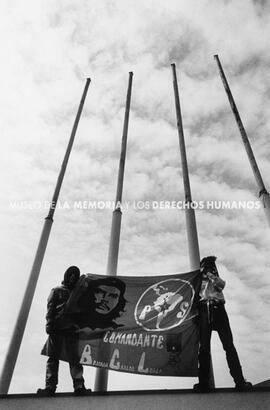 LOS JÓVENES SOCIALISTAS Y EL CHE GUEVARA, concentración para decir NO a la continuidad de Pinochet en el plebiscito del 5 de octubre 1988, Santiago.